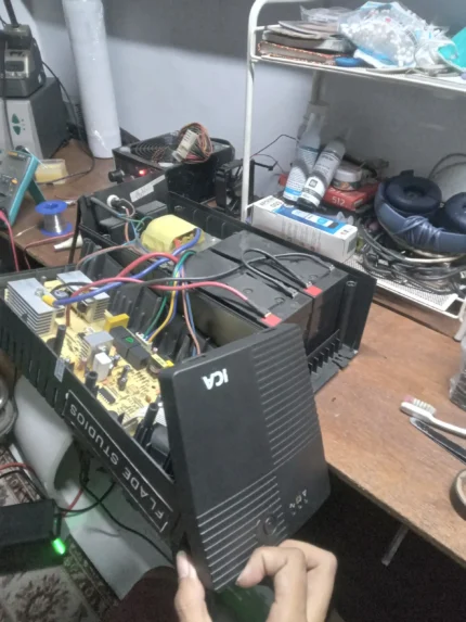 Servis dan Ganti Battery UPS ICA CN1300