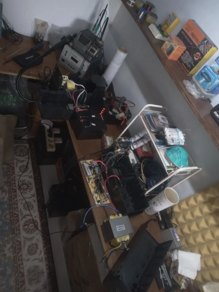 Travo Inverter UPS Prolink 1501SFCU terbakar