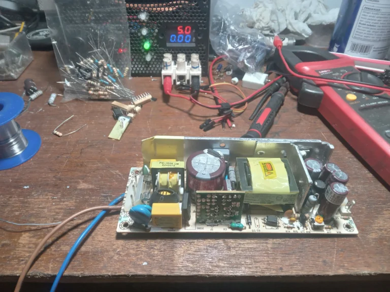 Servis PSU POWER-WIN PW-65A001 Output Off Mati Total