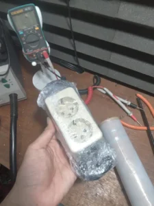 Bonus Steker Output UPS APC SRV1KI Second (Pesanan)