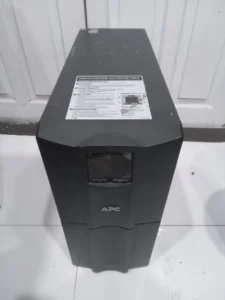 Foto Dari Atas UPS APC SMC3000I - Second