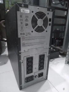 Foto Dari Belakang UPS APC SMC3000I - Second