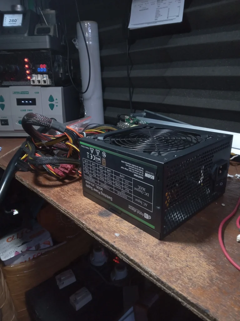 Foto PSU Digital Alliance DA Dengen 650W dari samping