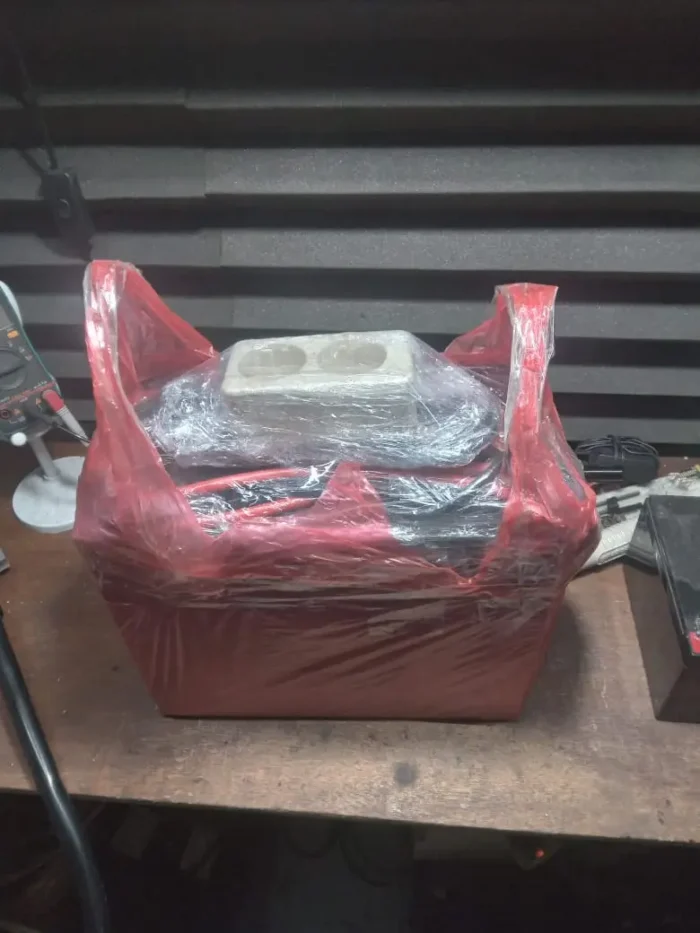 Pengiriman UPS APC SRV1KI Second (Pesanan)