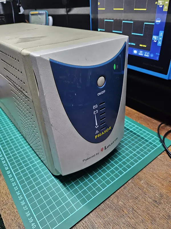 Invoice Servis UPS Laplace Phasor 1200