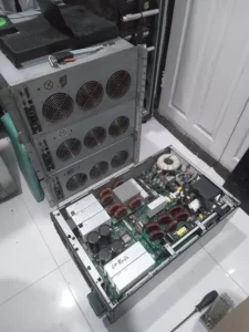 Proses Pembongkaran Perbaikan Servis UPS APC SRT10KXLI Replace All RBC(s) 181 179 Error B.06 B.08 B.09 0040 0100 0299 battery soft start ckt 123