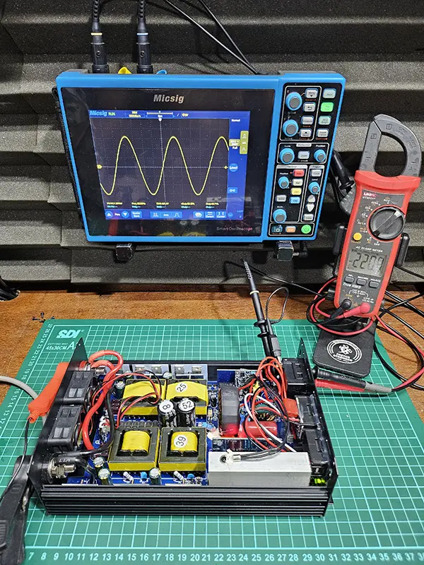 Proses Pengetesan Pure Sine Wave Setelah Proses Perbaikan Servis Inverter Taffware NBQ3000W