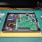 Foto Bagian Dalam Mainboard LCD Proses Servis Perbaikan Fingerprint Fingerspot