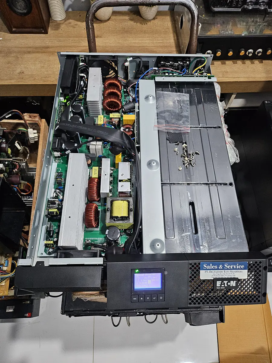 Invoice Servis UPS Eaton 9SX3000IR